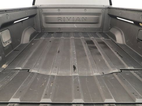Used 2023 Rivian R1T Adventure image 28