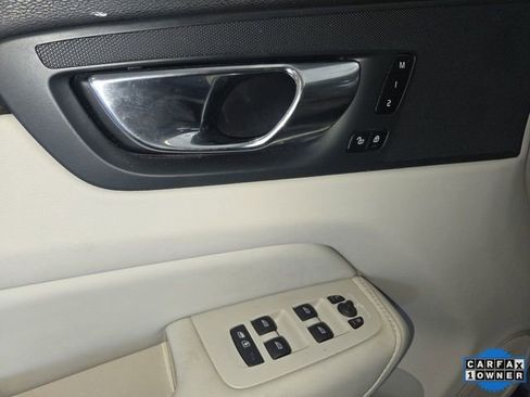 Used 2023 Volvo XC60 B5 Plus w/ Protection Package Premier image 13