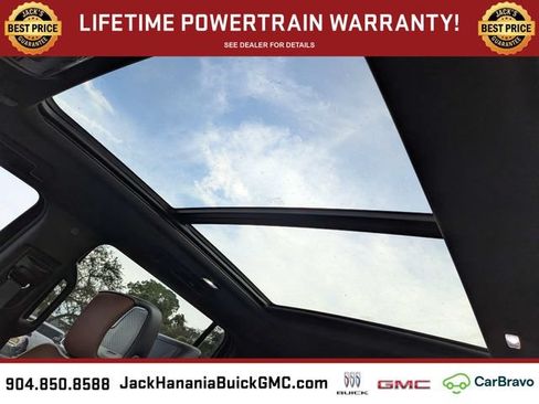 Used 2024 GMC Yukon XL Denali Ultimate AWD/4WD image 24