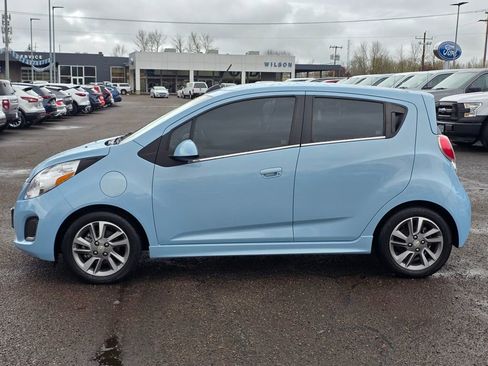 Used 2015 Chevrolet Spark LT image 9