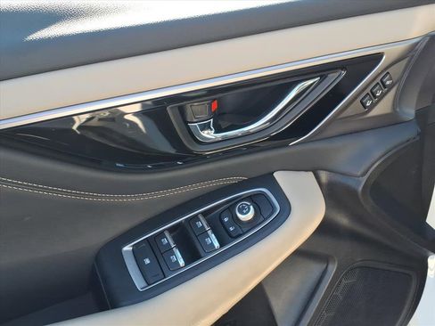 Certified 2023 Subaru Outback Limited XT image 4