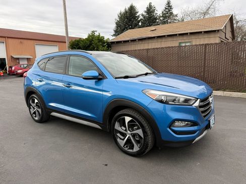 Used 2018 Hyundai Tucson Limited w/ Ultimate Package 02 AWD/4WD image 3