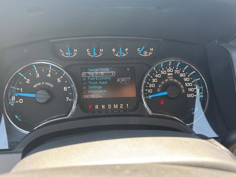 Used 2014 Ford F150 XLT w/ Equipment Group 302A Luxury AWD/4WD image 41