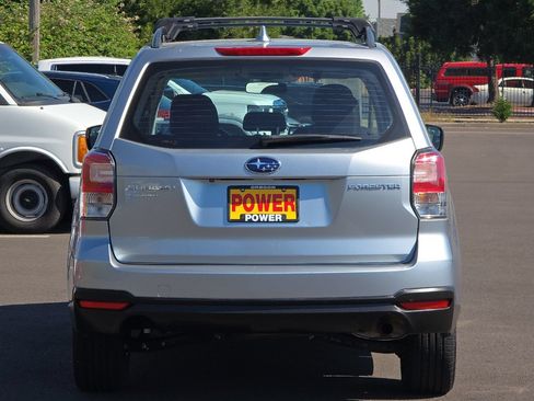 Used 2018 Subaru Forester 2.5i w/ Alloy Wheel Package AWD/4WD image 5