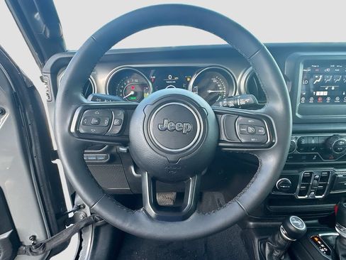 Certified 2023 Jeep Wrangler Unlimited w/ Cold Weather Group AWD/4WD image 12