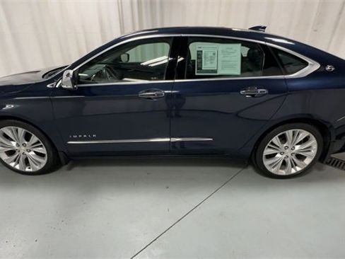 Used 2016 Chevrolet Impala LTZ w/ Enhanced Convenience Package image 5