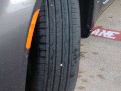 Used 2022 Chrysler Pacifica Pinnacle image 7