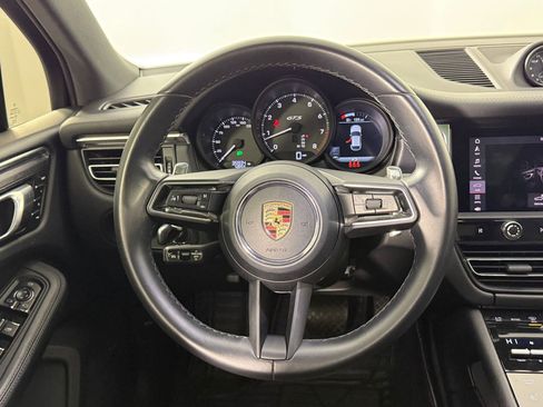 Used 2023 Porsche Macan GTS image 18
