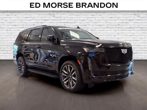 Used 2024 Cadillac Escalade Sport AWD/4WD image 6
