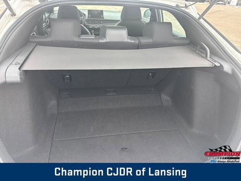 Used 2024 Honda Civic Sport image 31