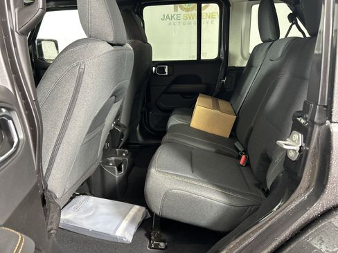 New 2025 Jeep Wrangler Sahara w/ Technology Group image 10