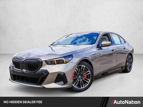 Used 2026 BMW 550e xDrive w/ Executive Package AWD/4WD image 1
