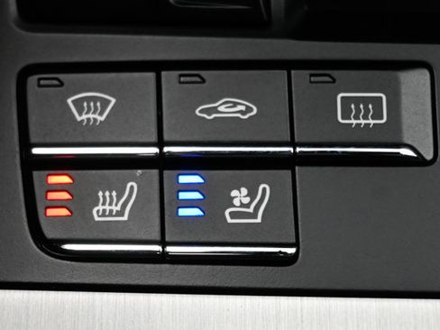 Used 2014 Porsche 911 50th Anniversary Edition image 26