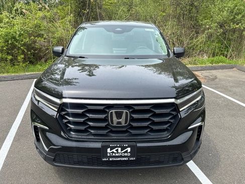 Used 2023 Honda Pilot LX image 24