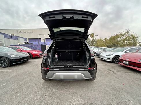 Used 2020 Land Rover Range Rover Evoque S image 7