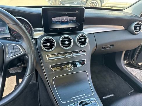 Used 2016 Mercedes-Benz C 300 Sedan image 2