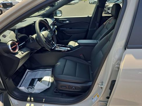 New 2026 Chevrolet Trax RS w/ Driver Confidence Package FWD image 13