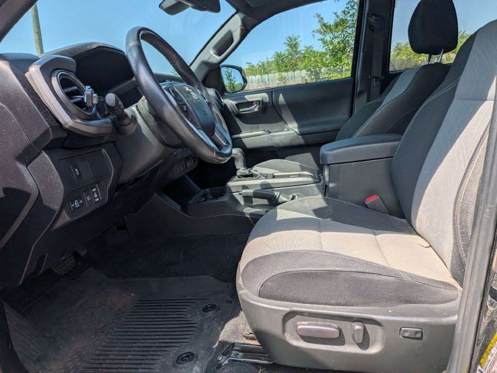 Used 2023 Toyota Tacoma TRD Sport RWD image 10