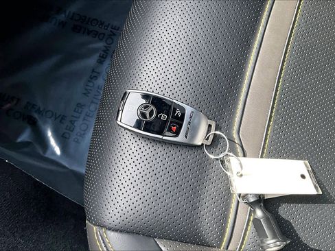 Used 2022 Mercedes-Benz AMG GT 43 image 15