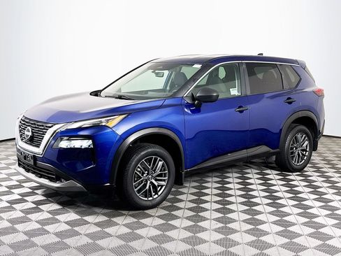Used 2023 Nissan Rogue S FWD image 4
