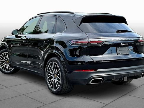 Used 2021 Porsche Cayenne AWD/4WD image 10