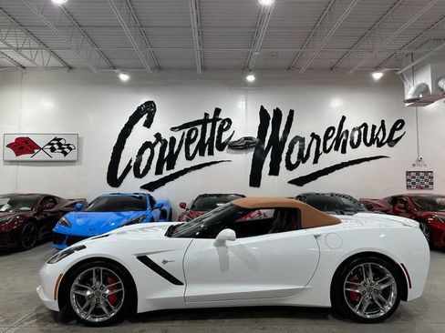 Used 2016 Chevrolet Corvette Stingray Convertible w/ 3LT Preferred Equipment Group RWD image 2