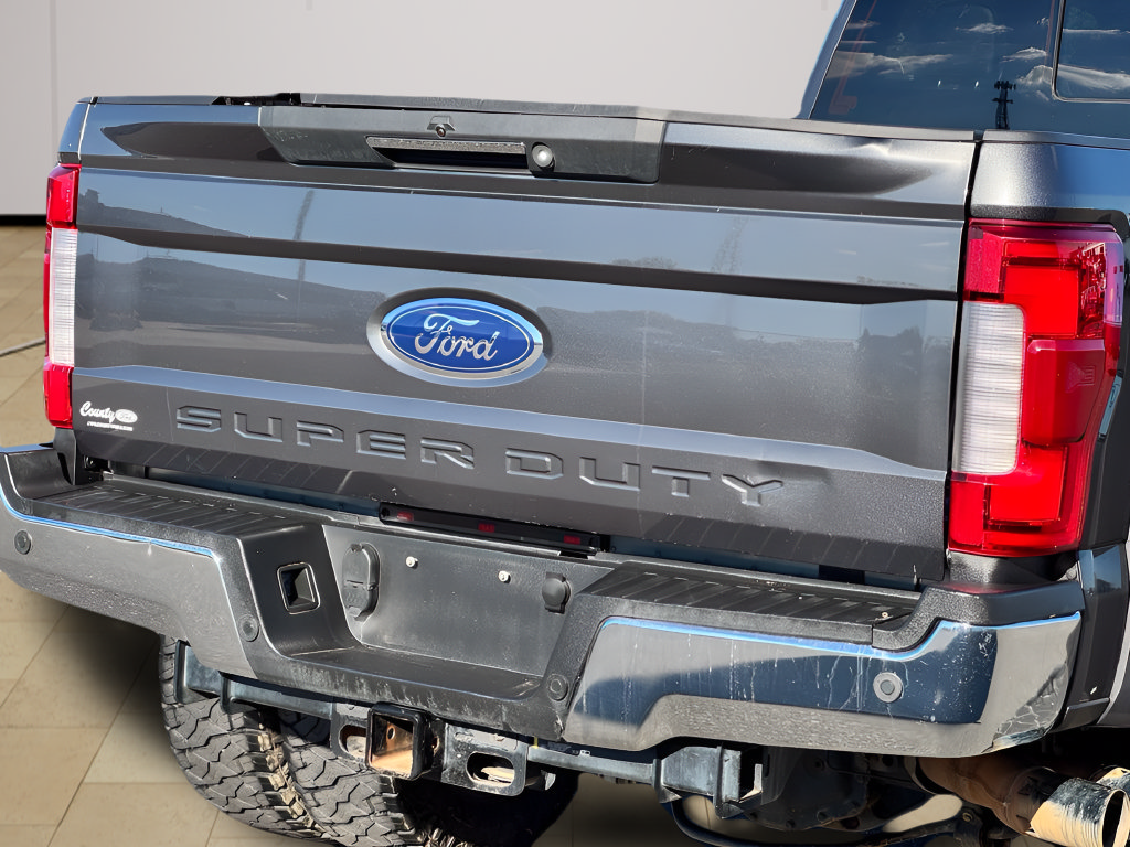 Used 2018 Ford F350 Lariat w/ Lariat Ultimate Package AWD/4WD image 42