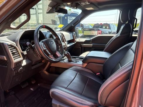Used 2018 Ford F150 Raptor w/ Equipment Group 802A Luxury AWD/4WD image 12