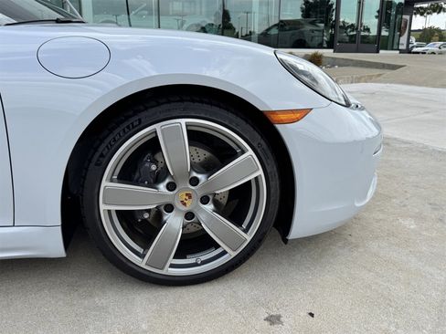 New 2025 Porsche 718 Cayman image 11