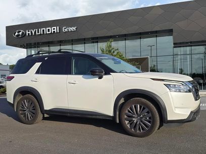 Used 2022 Nissan Pathfinder SL w/ SL Premium Package