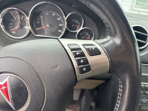 Used 2008 Pontiac G6 GXP w/ GXP Street Edition FWD image 12