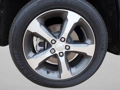 Used 2022 Jeep Grand Cherokee Limited 4xe w/ Luxury Tech Group II image 7