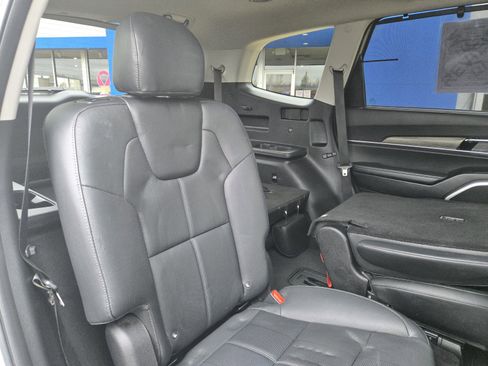 Used 2021 Kia Telluride EX w/ EX Premium Package image 25