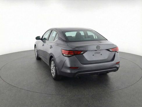Used 2025 Nissan Sentra S image 5