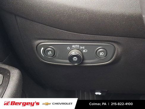 Certified 2022 Chevrolet Equinox Premier FWD image 25