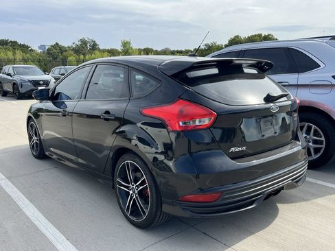 Used 2015 Ford Focus ST FWD image 5