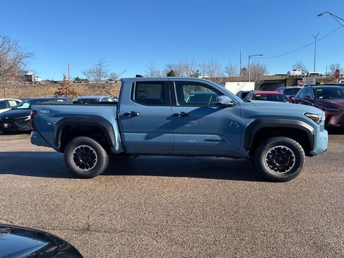 New 2026 Toyota Tacoma TRD Off-Road image 9