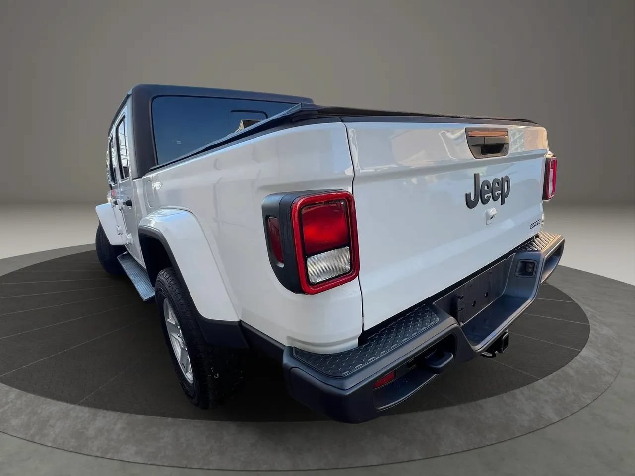Used 2020 Jeep Gladiator Sport w/ Quick Order Package 24S AWD/4WD image 3