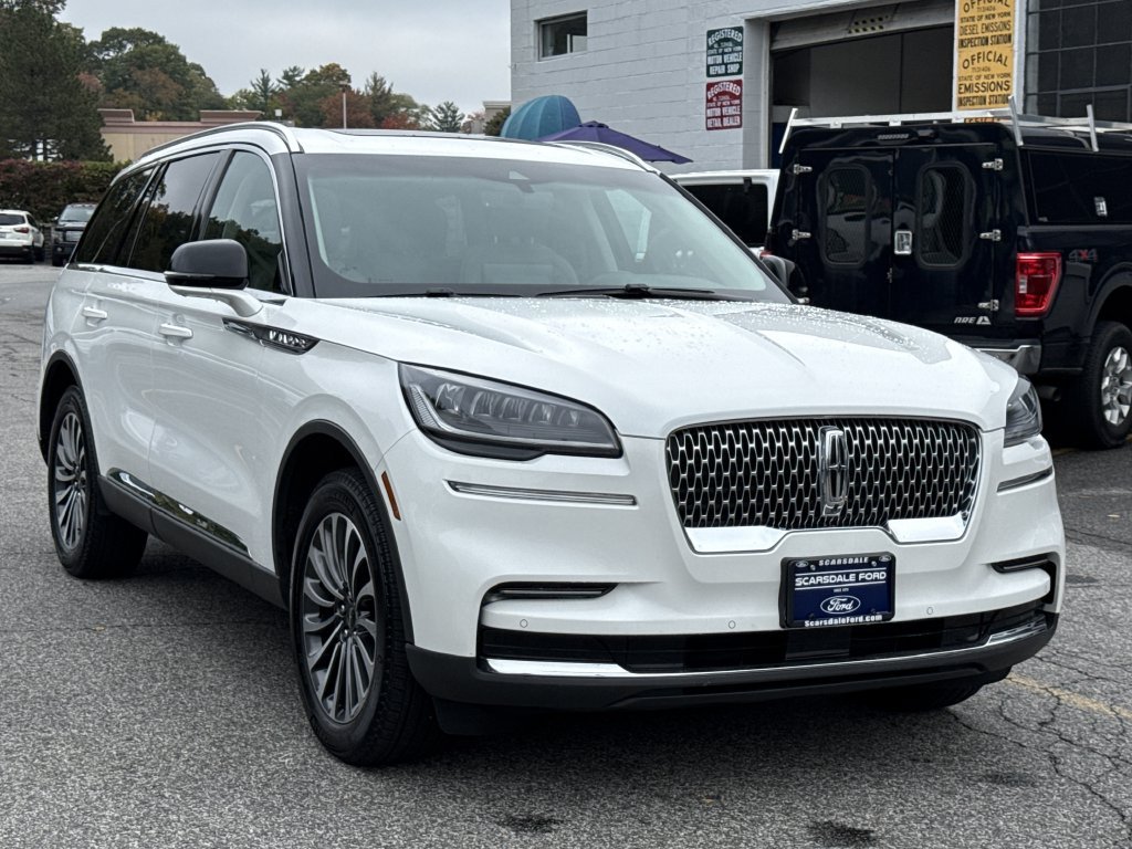 Used 2023 Lincoln Aviator Reserve w/ Elements Package Plus AWD/4WD image 1