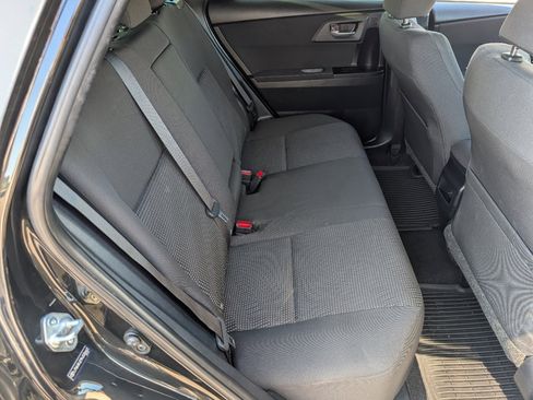 Used 2017 Toyota Corolla iM image 5