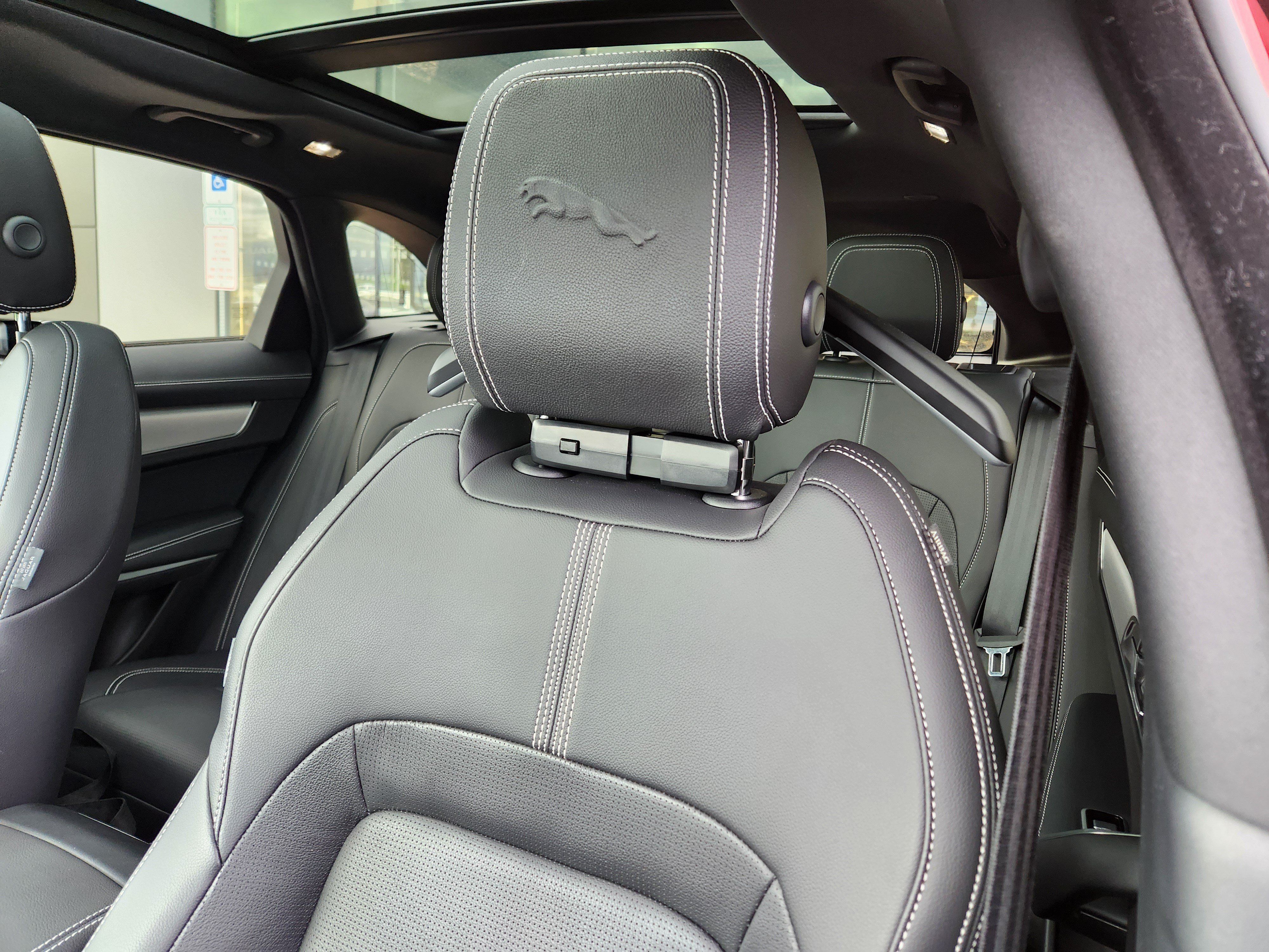 Certified 2025 Jaguar F-PACE R-Dynamic S AWD/4WD image 11