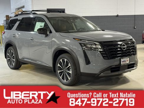 New 2026 Nissan Pathfinder Platinum w/ Cargo Package AWD/4WD image 1