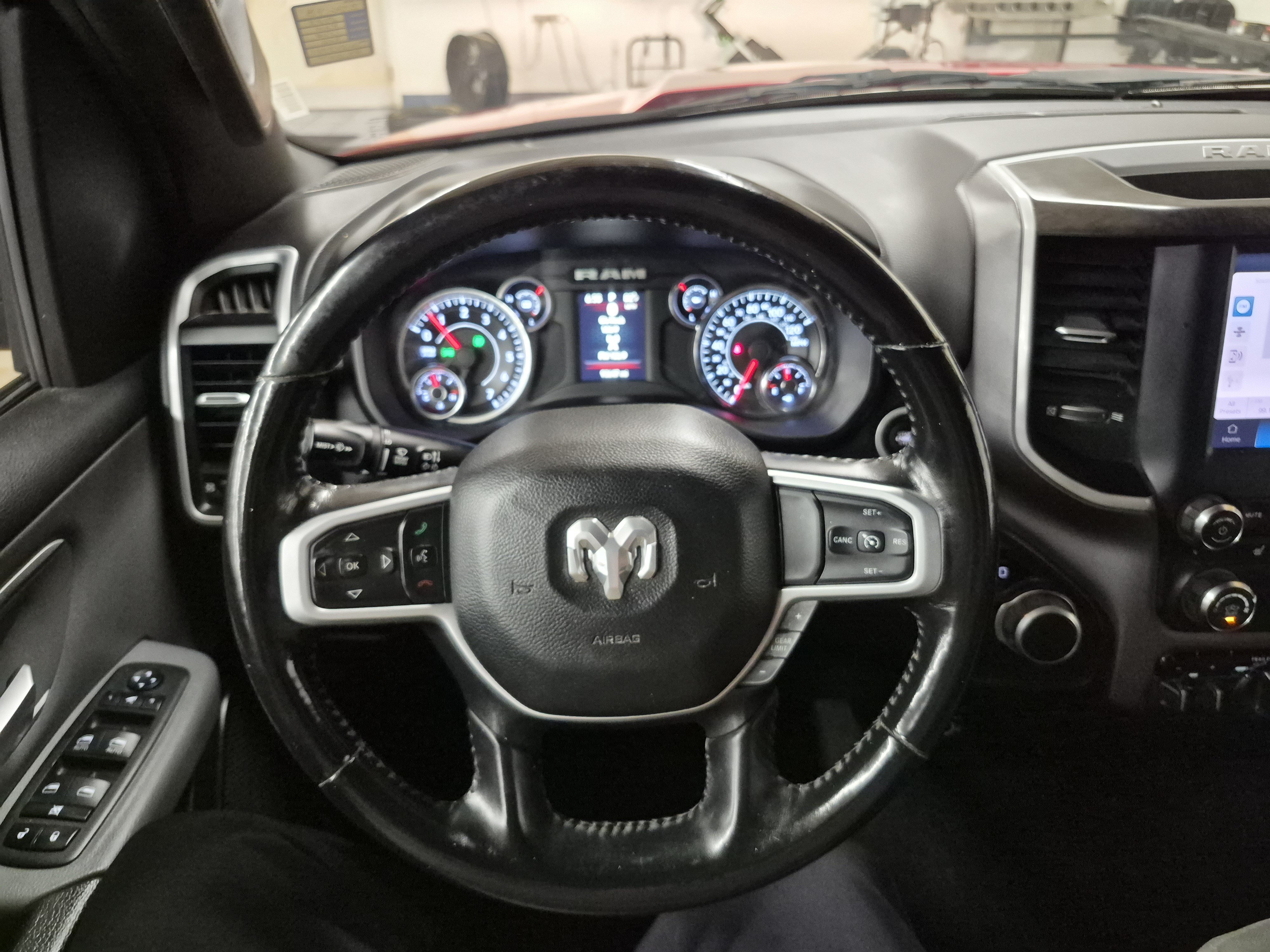 Used 2023 RAM 1500 Big Horn w/ Trailer Tow Group RWD image 28