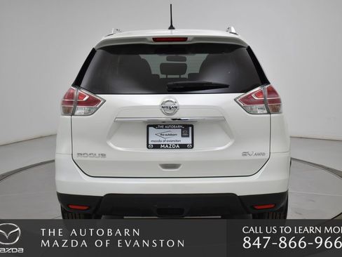 Used 2016 Nissan Rogue SV image 18