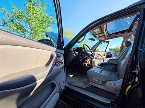 Used 2002 Toyota Sequoia Limited AWD/4WD image 52