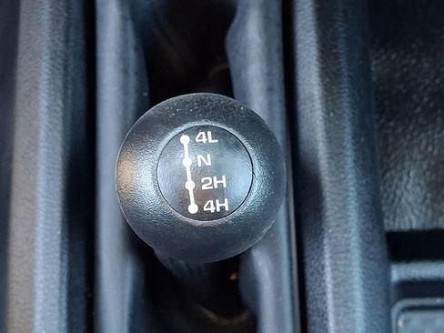 Used 2024 RAM 2500 Tradesman w/ Chrome Appearance Group image 24