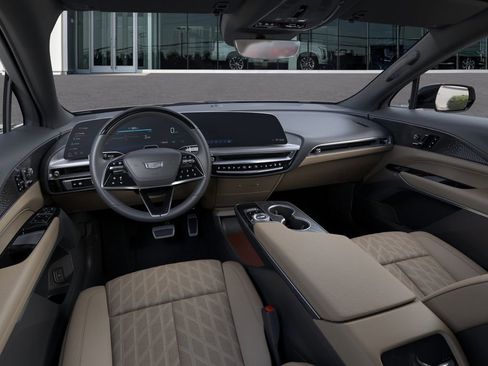 New 2025 Cadillac Lyriq Luxury w/ Nappa Leather Package RWD image 15