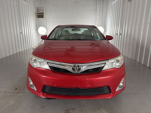 Used 2012 Toyota Camry XLE image 2