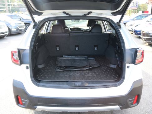 Used 2020 Subaru Outback Limited image 40