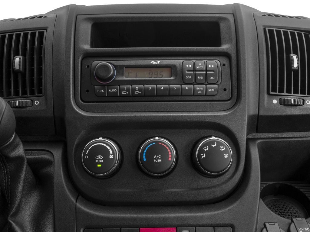 Used 2016 RAM ProMaster 1500 FWD image 9